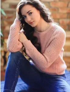 Elite escort service in Seloo for home and hotel visits